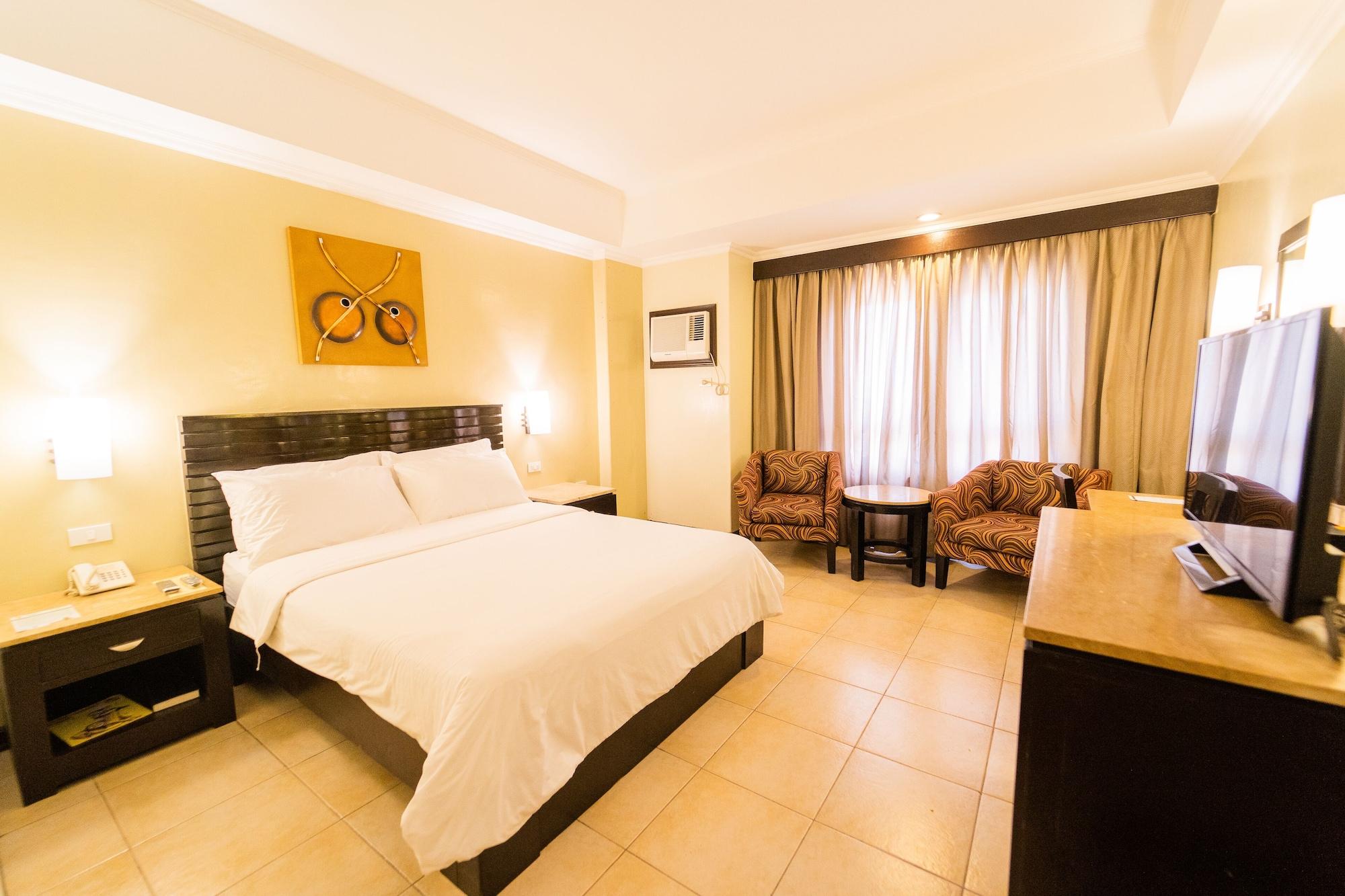 Mo2 Westown Hotel Iloilo Bagian luar foto