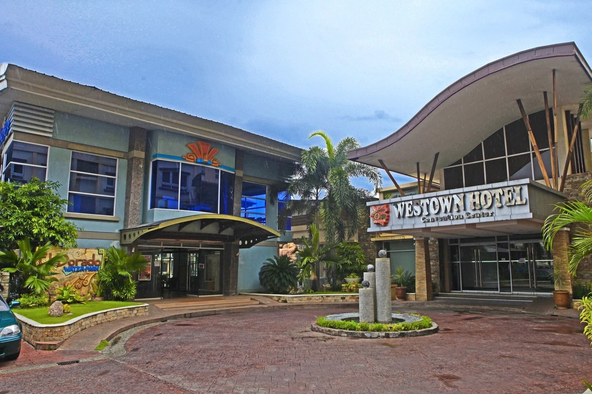 Mo2 Westown Hotel Iloilo Bagian luar foto
