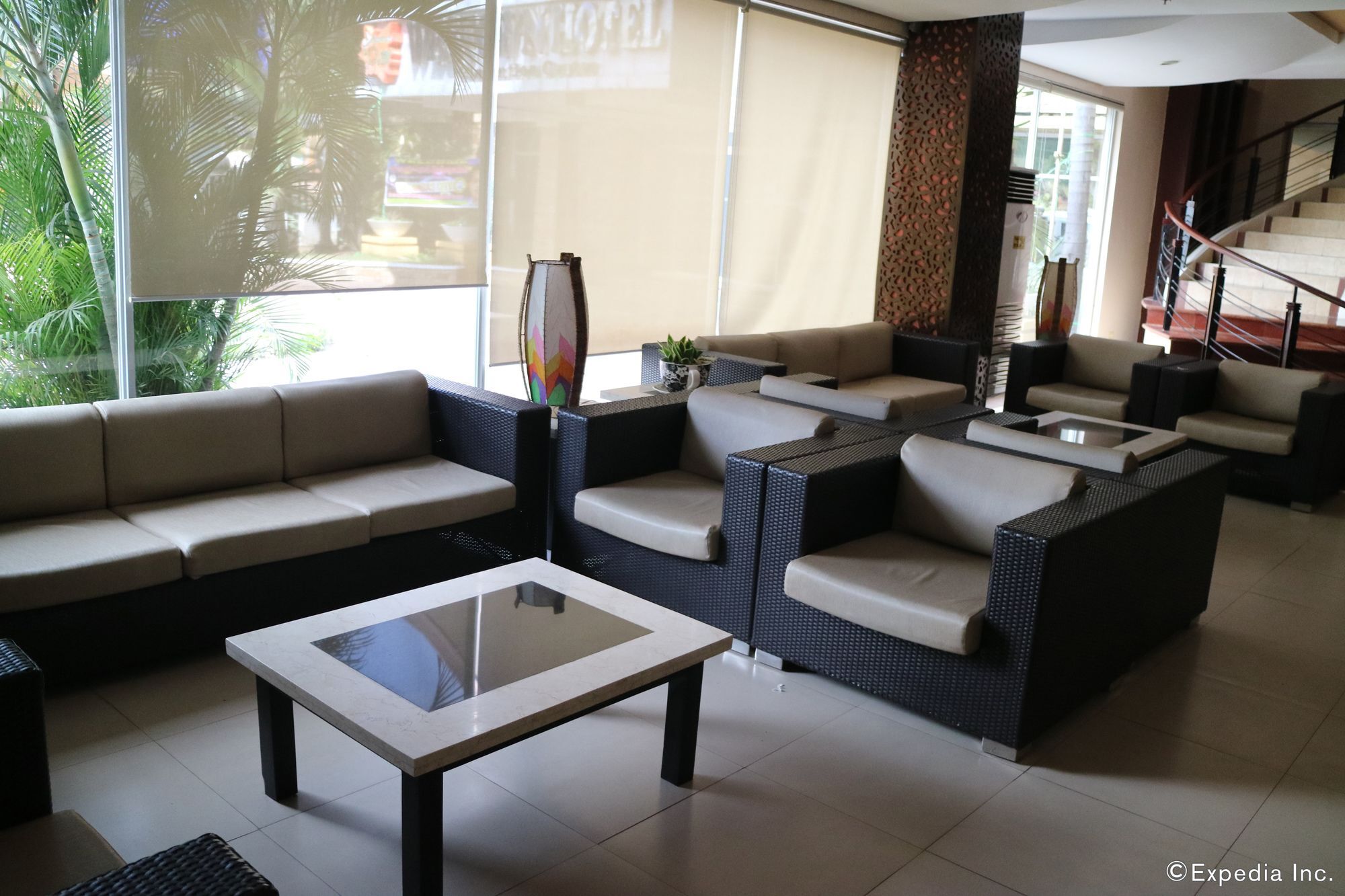 Mo2 Westown Hotel Iloilo Bagian luar foto